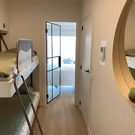 In Near Marina & Golf * 니우포르트