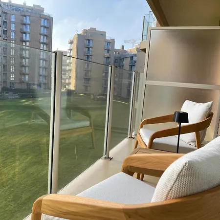 In Near Marina & Golf 니우포르트