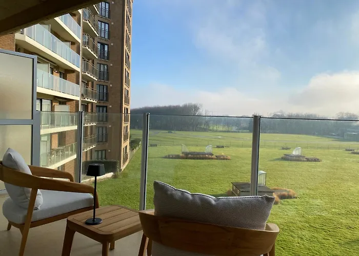 Appartement In Near Marina & Golf