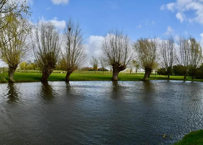 In Near Marina & Golf Appartement *